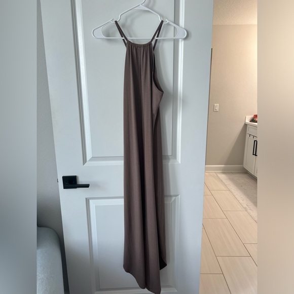 Khaki/Brown Casual Maxi Halter Dress, Size M - Picture 7 of 7
